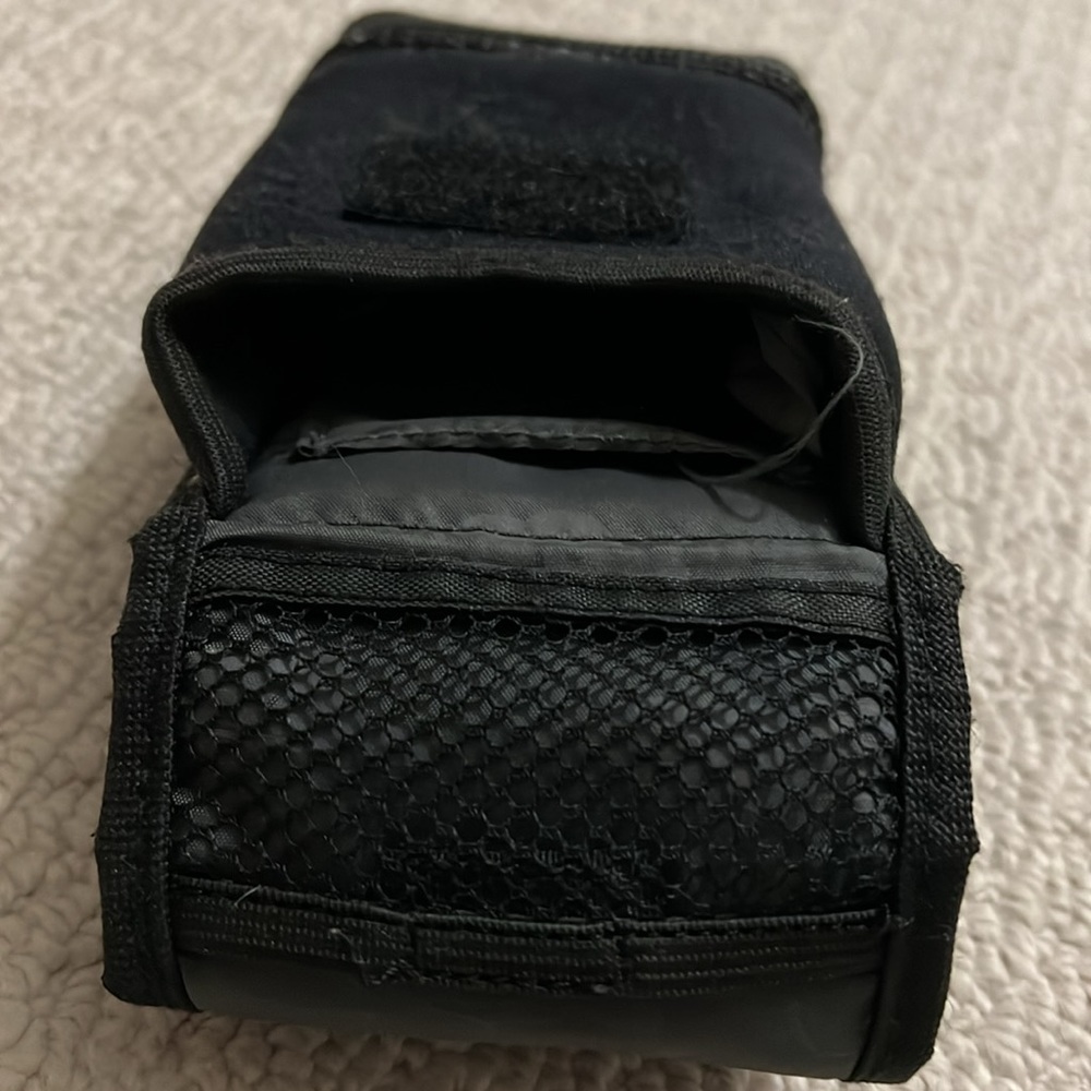 Roots camera case - Picture 6 of 8